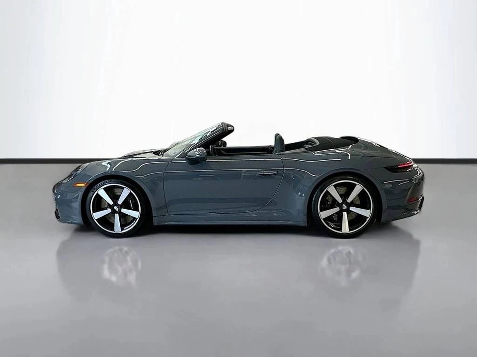 2025 Porsche 992 Carrera S - Image 2 of 5