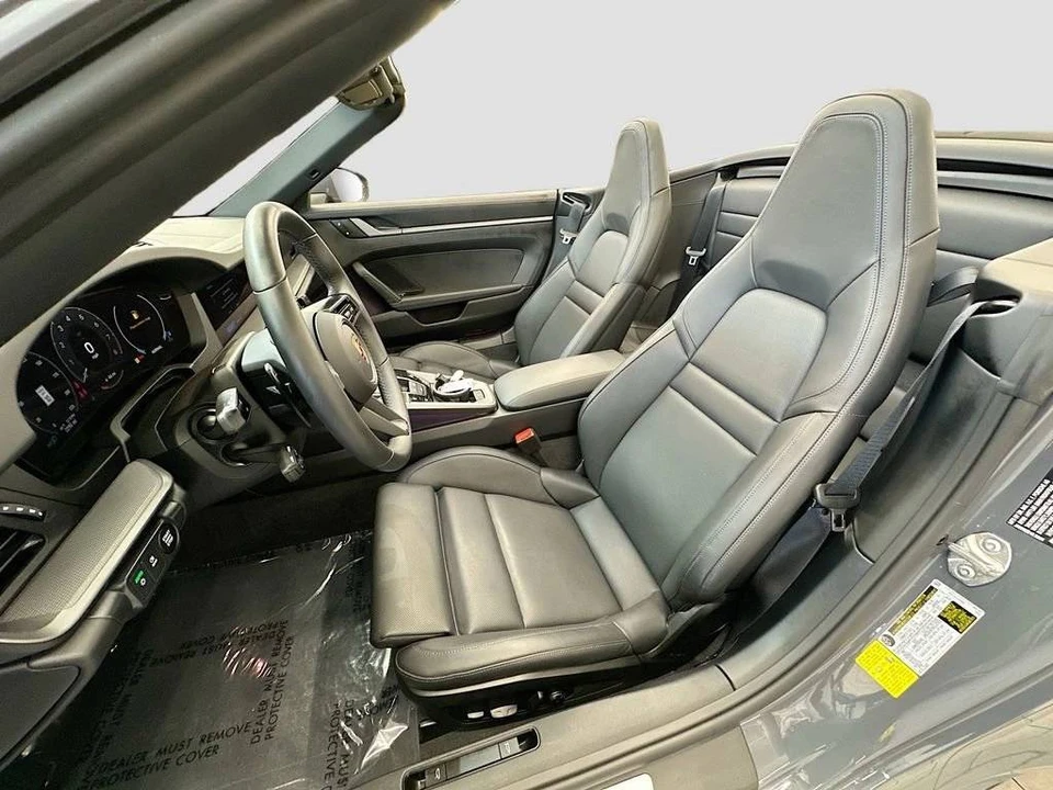 2025 Porsche 992 Carrera S - Image 5 of 5
