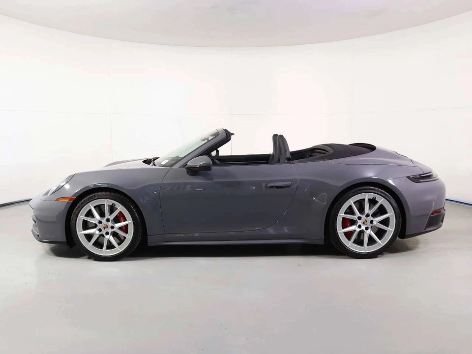2025 Porsche 992 Carrera S - Image 2 of 5