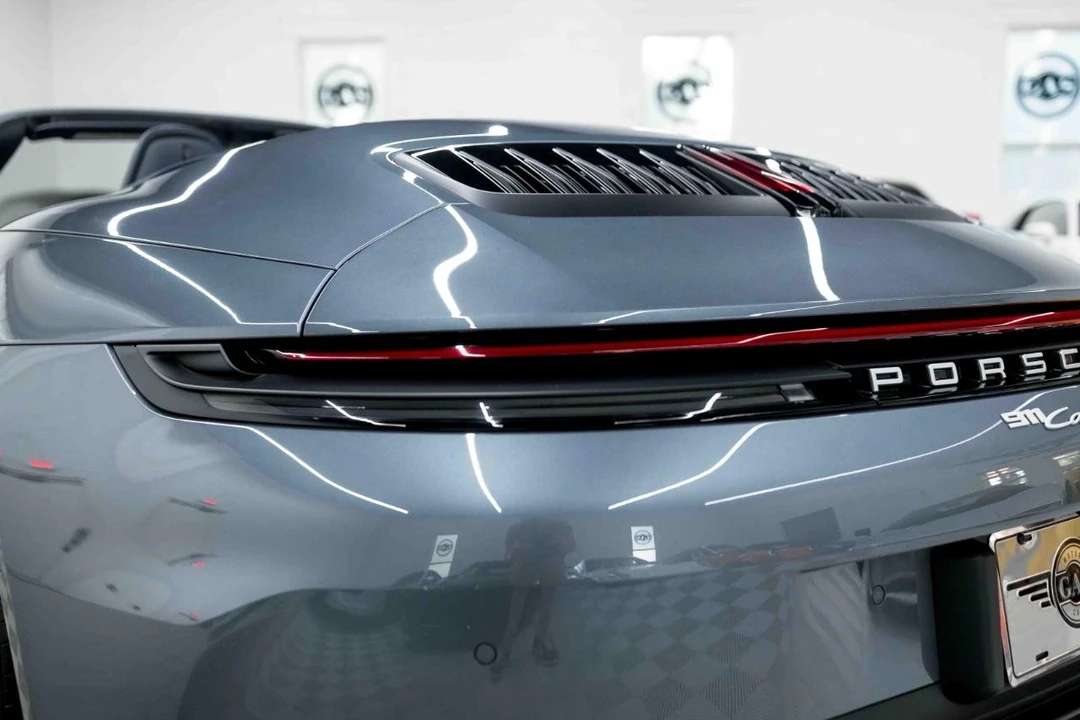 2025 Porsche 992 Carrera S - Image 26 of 31