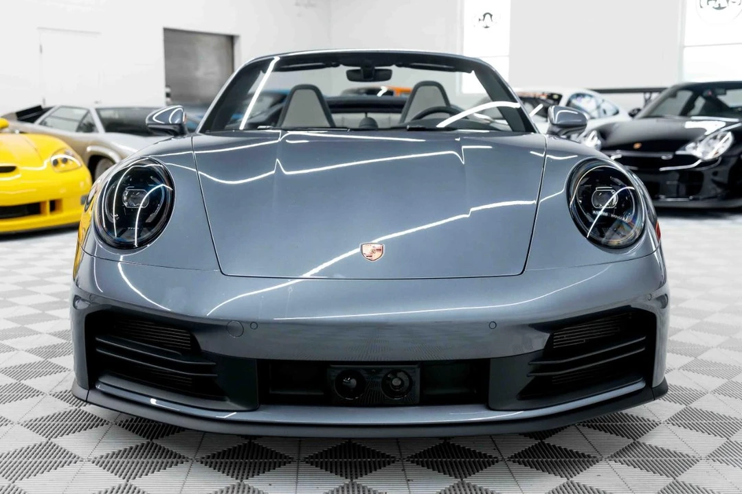 2025 Porsche 992 Carrera S - Image 4 of 31