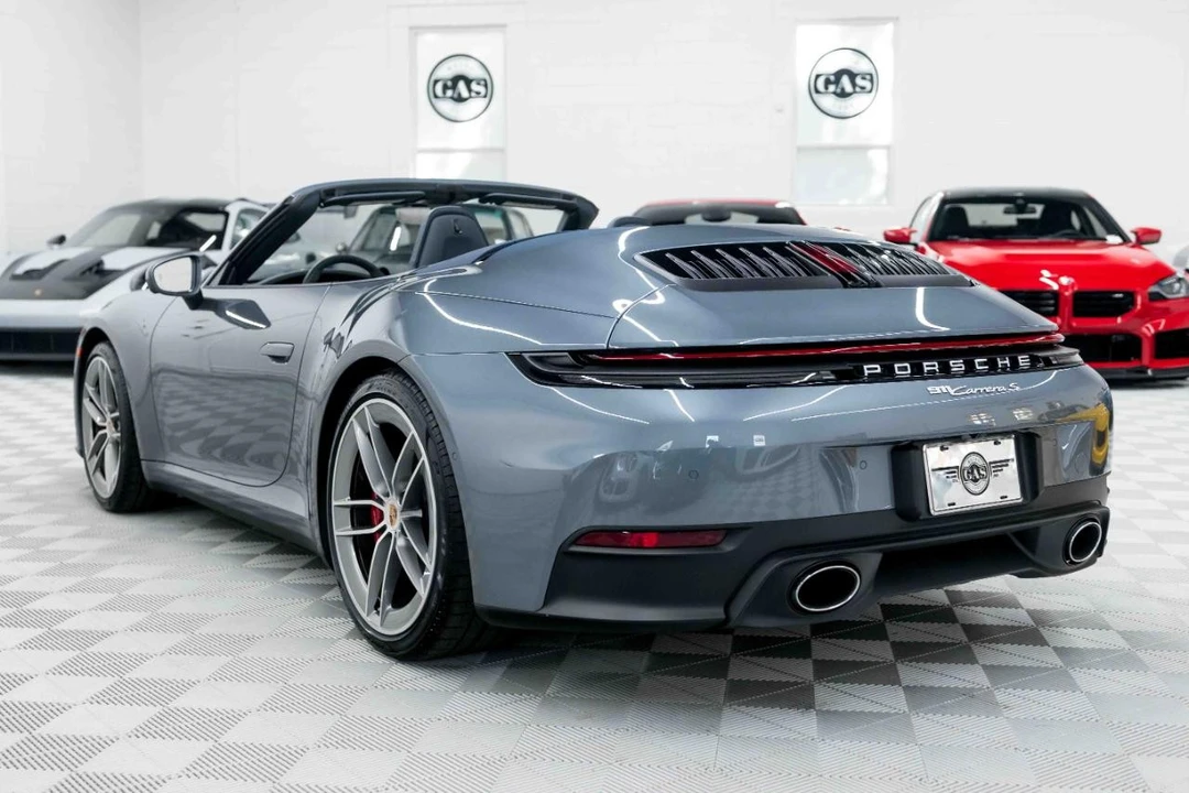2025 Porsche 992 Carrera S - Image 9 of 31