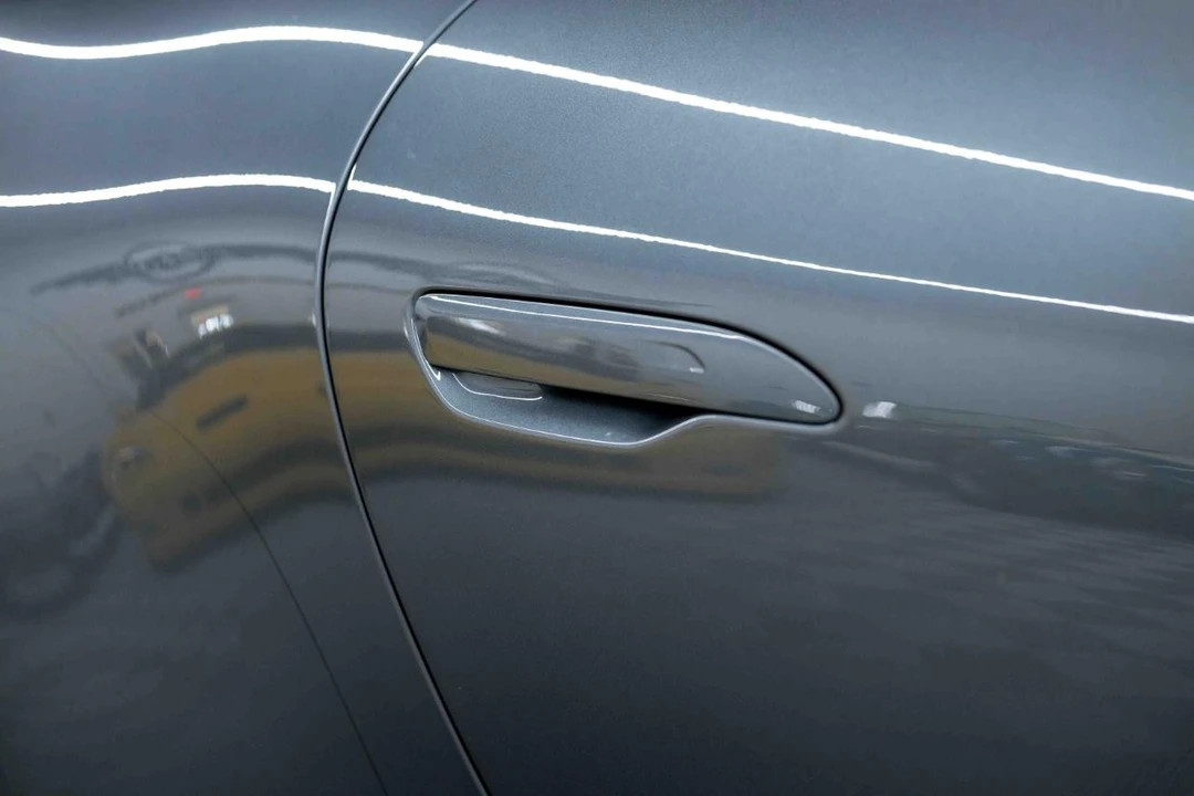 2025 Porsche 992 Carrera S - Image 19 of 31