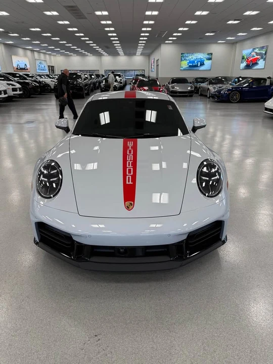 2025 Porsche 992 Carrera S - Image 10 of 15