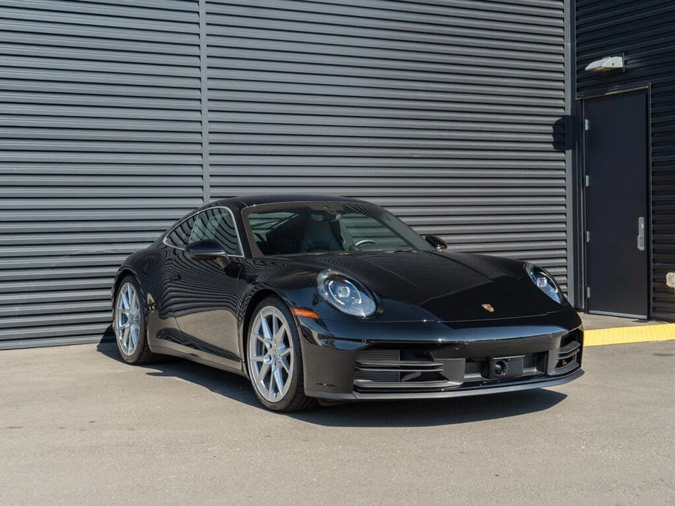 2025 Porsche 992 Carrera S - Image 7 of 31