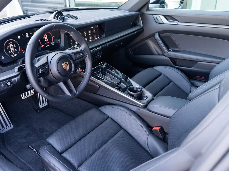 2025 Porsche 992 Carrera S - Image 5 of 31