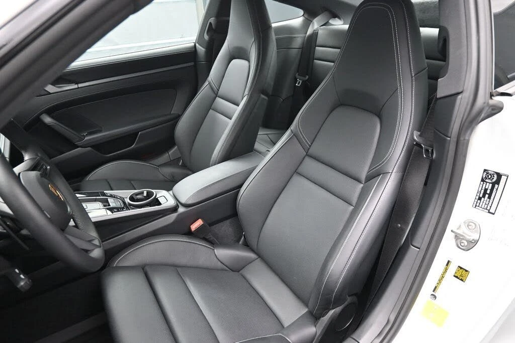 2025 Porsche 992 Carrera S - Image 5 of 31