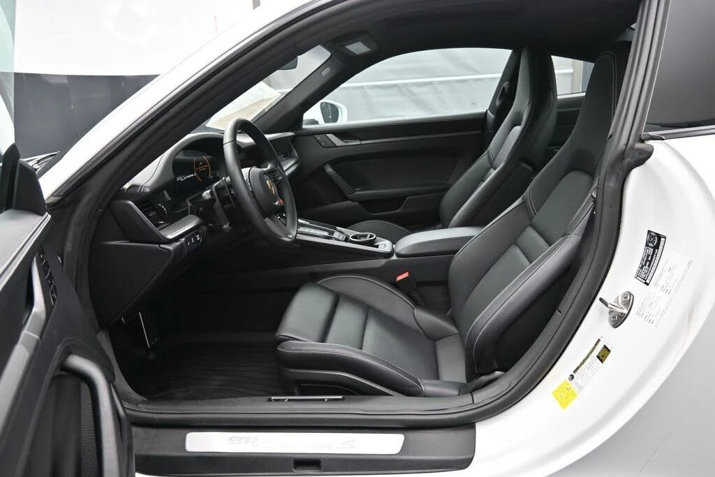 2025 Porsche 992 Carrera S - Image 8 of 31