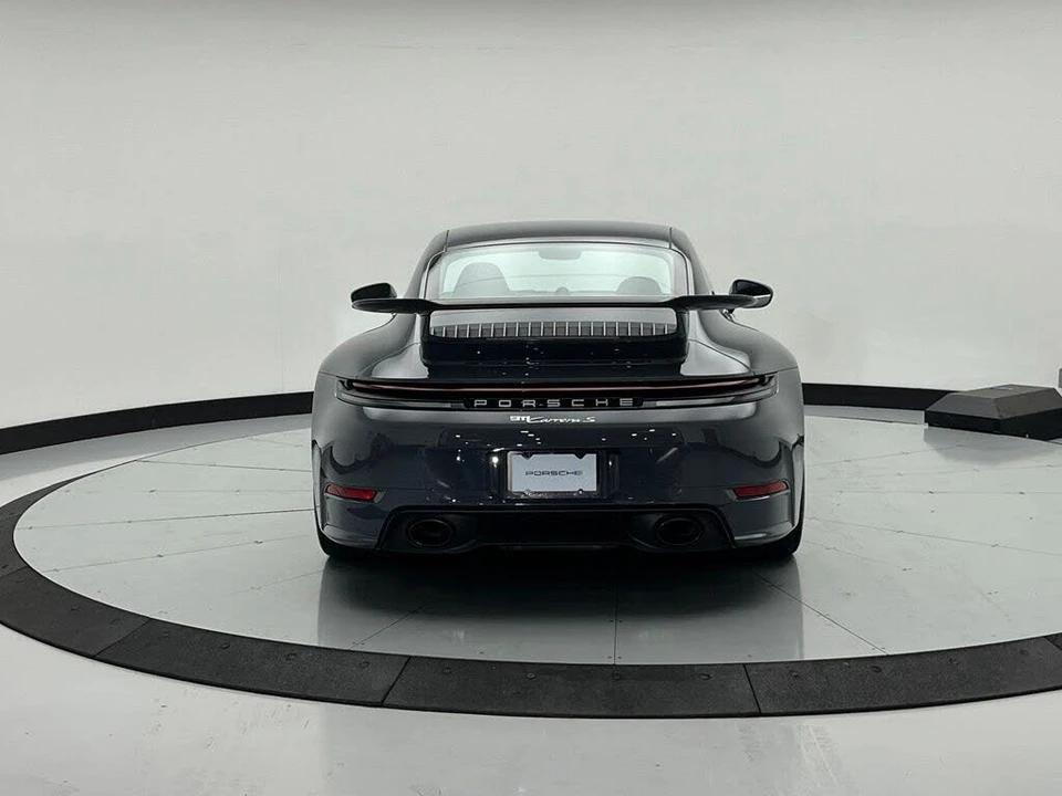 2025 Porsche 992 Carrera S - Image 10 of 31