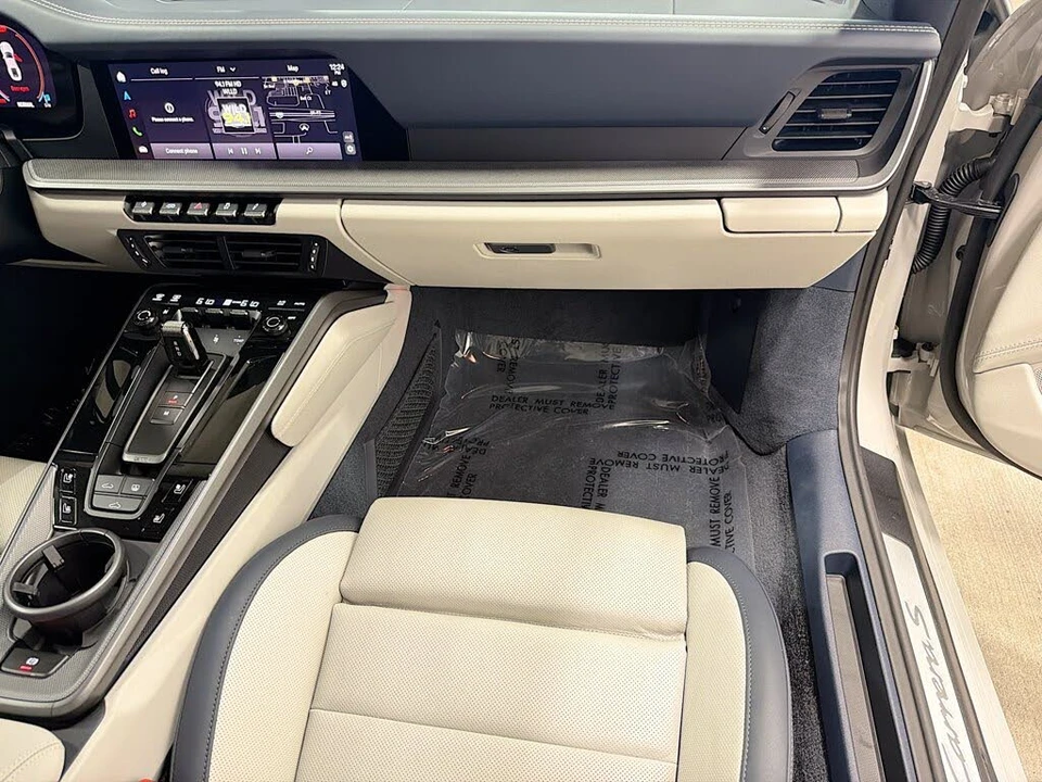 2025 Porsche 992 Carrera S - Image 17 of 31