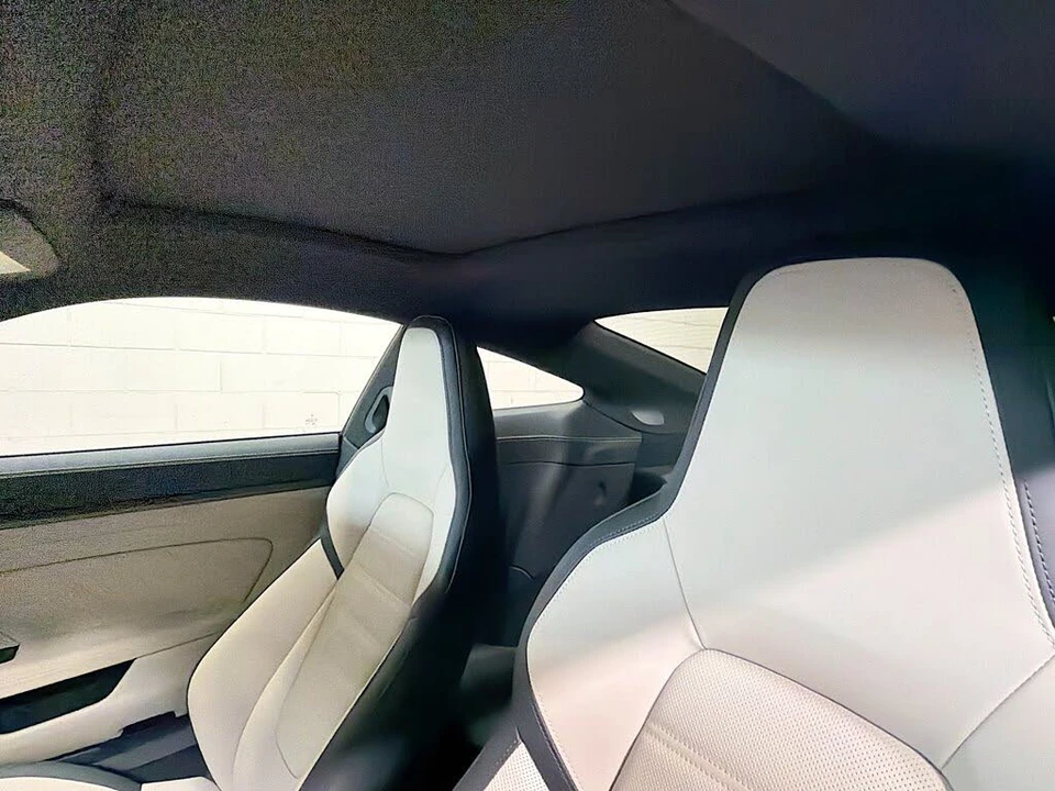 2025 Porsche 992 Carrera S - Image 24 of 31