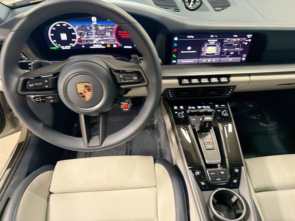 2025 Porsche 992 Carrera S - Image 16 of 31