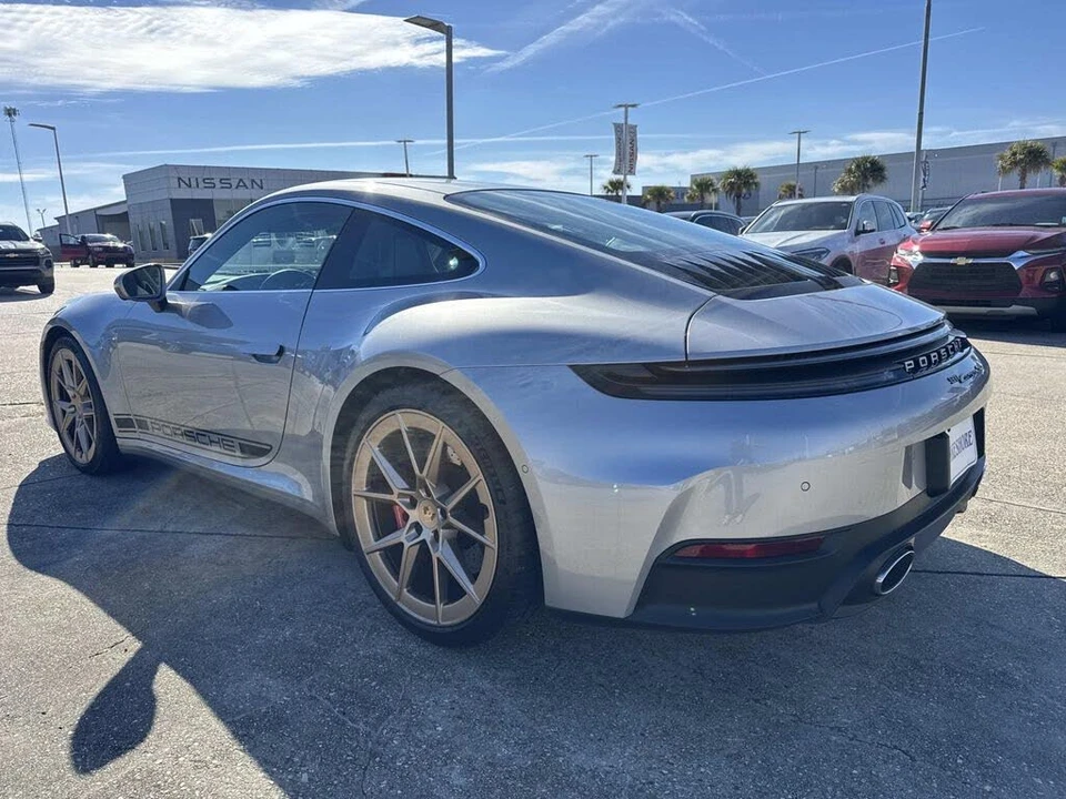 2025 Porsche 992 Carrera S - Image 5 of 27
