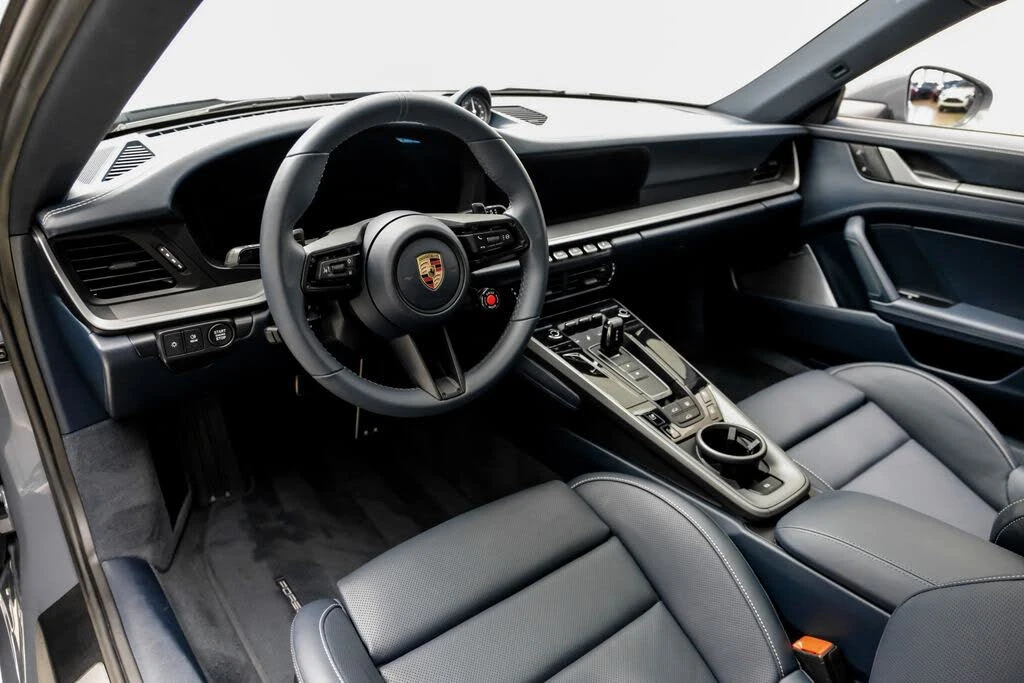 2025 Porsche 992 Carrera S - Image 7 of 31