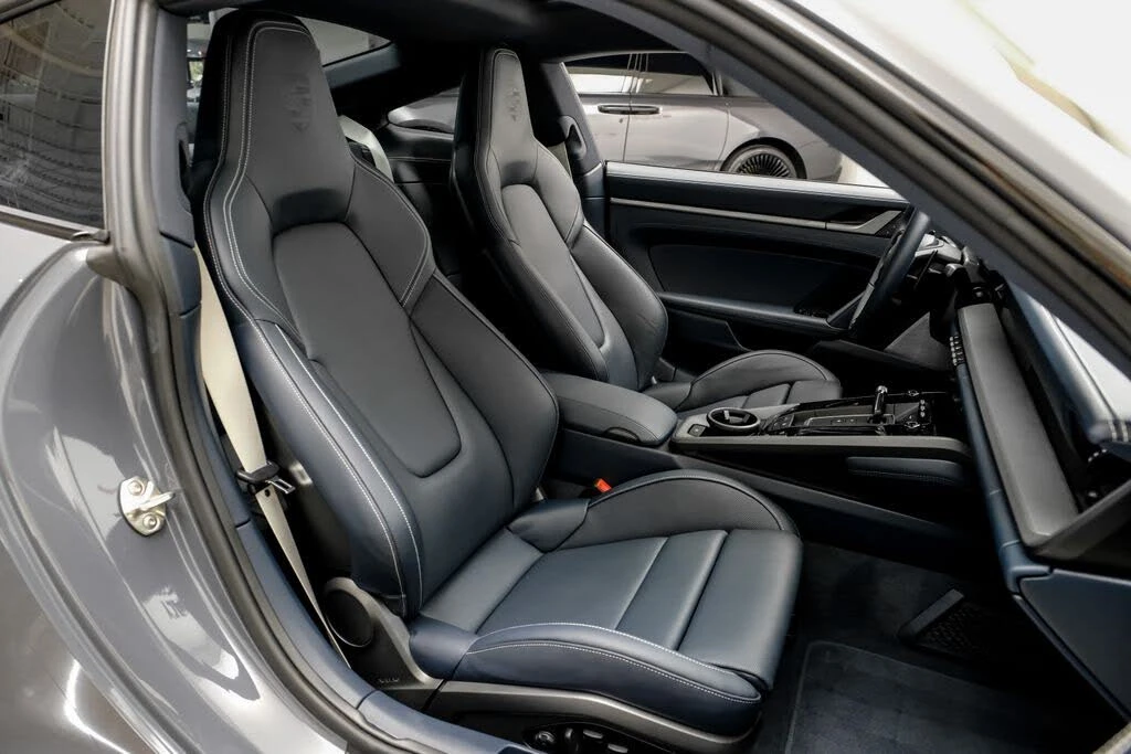 2025 Porsche 992 Carrera S - Image 28 of 31
