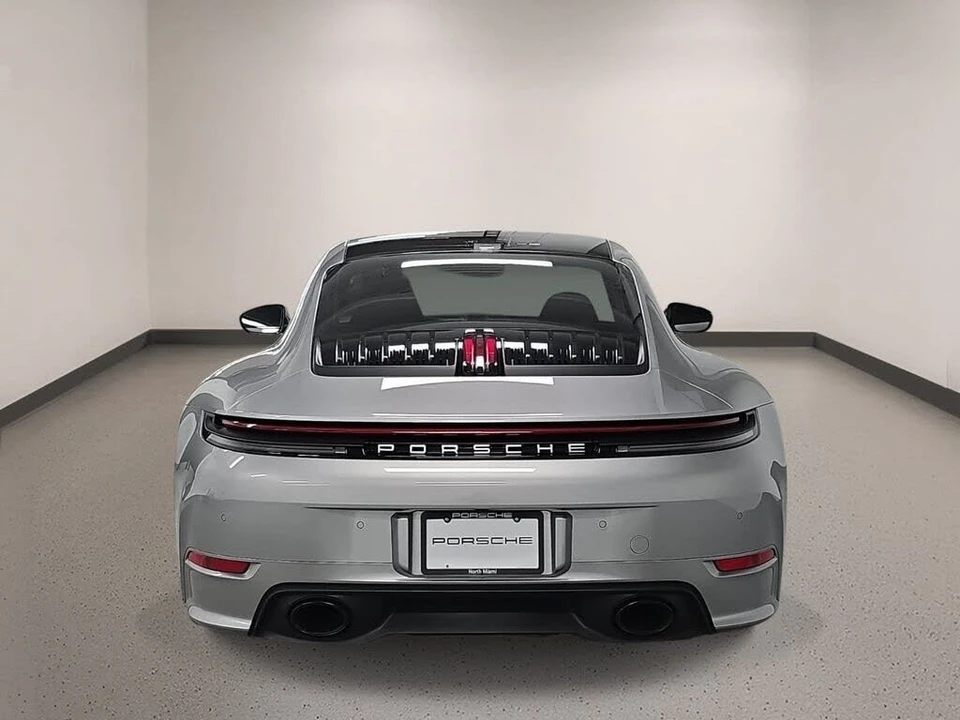 2025 Porsche 992 Carrera S - Image 6 of 31