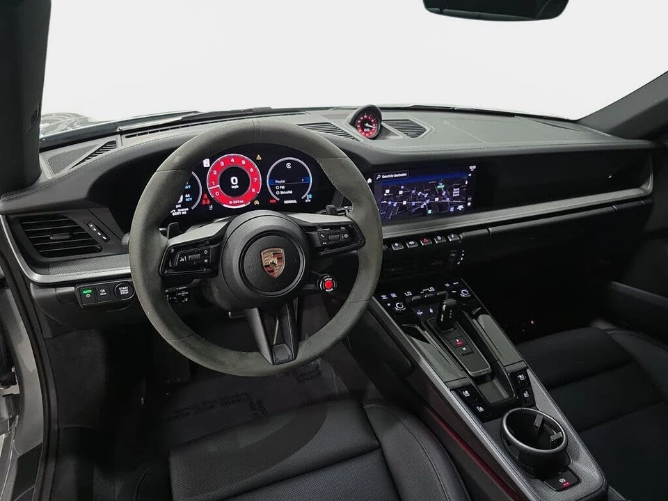 2025 Porsche 992 Carrera S - Image 12 of 31