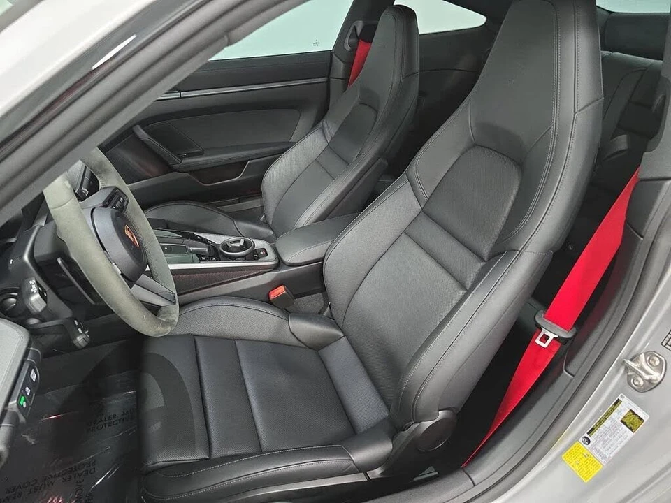 2025 Porsche 992 Carrera S - Image 5 of 31