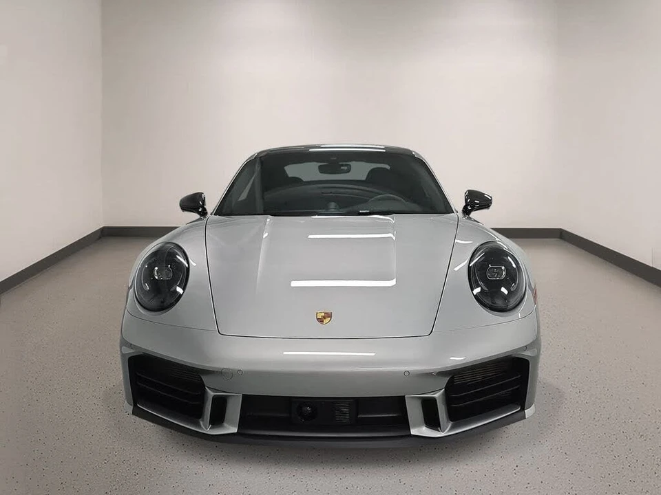 2025 Porsche 992 Carrera S - Image 9 of 31