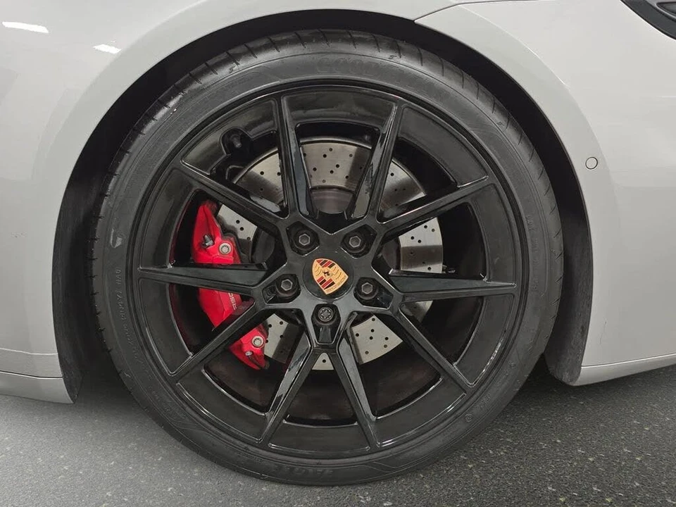 2025 Porsche 992 Carrera S - Image 28 of 31