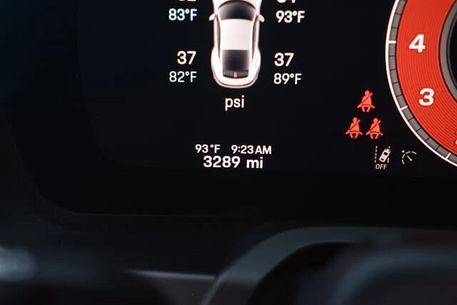2025 Porsche 992 Carrera S - Image 18 of 31