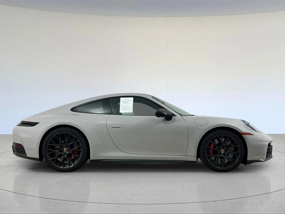 2025 Porsche 992 Carrera S - Image 9 of 29