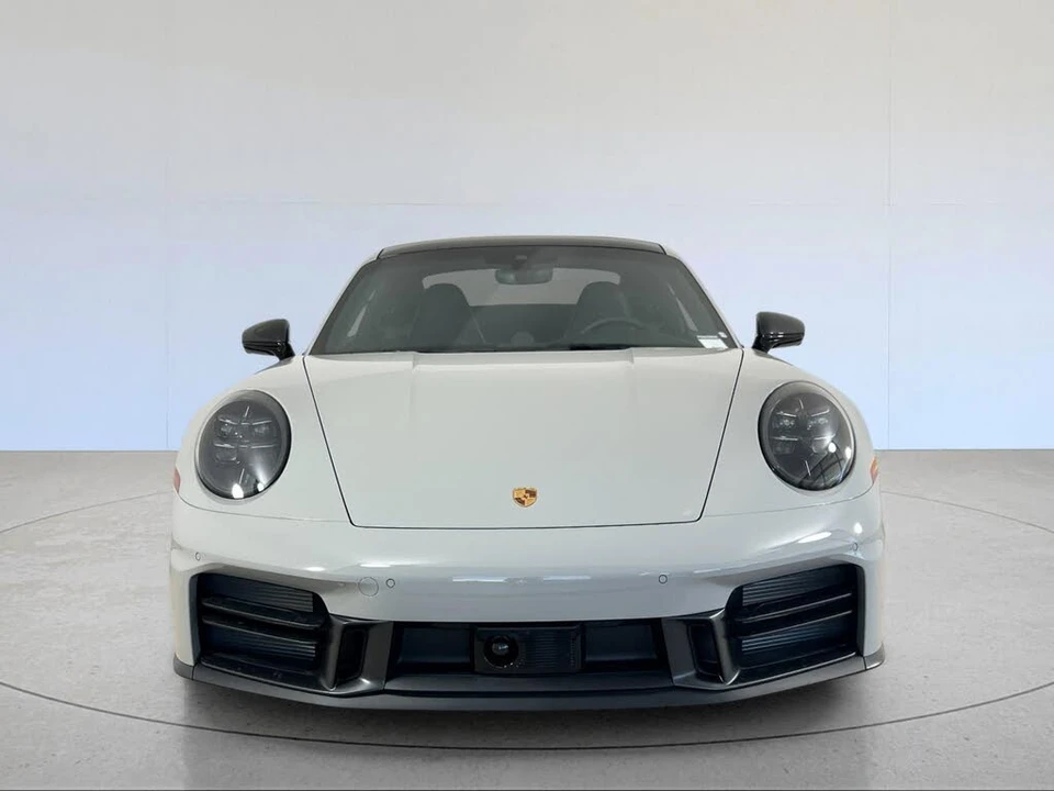 2025 Porsche 992 Carrera S - Image 11 of 29