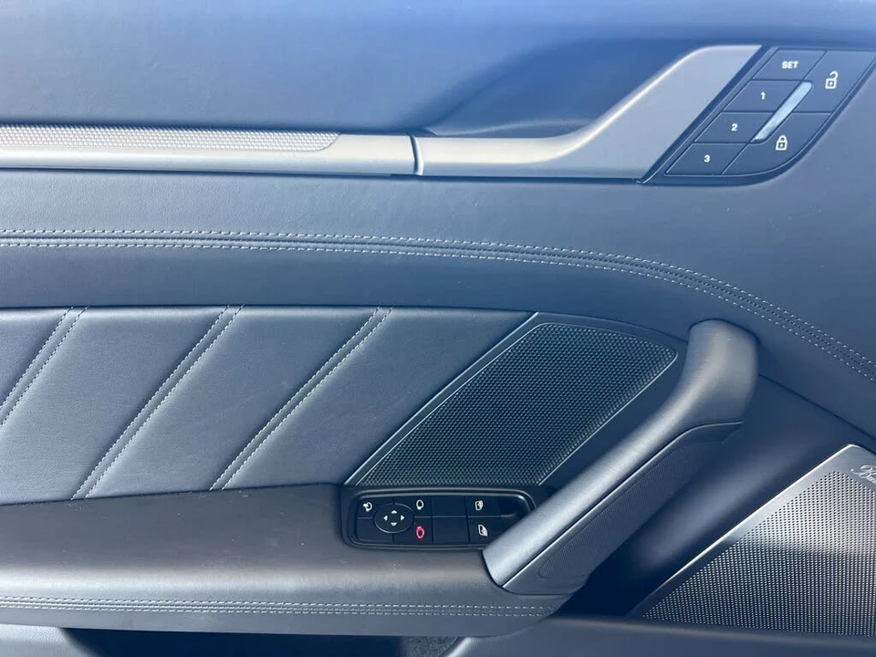 2025 Porsche 992 Carrera S - Image 12 of 29
