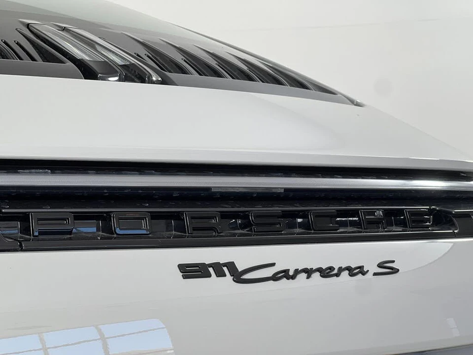 2025 Porsche 992 Carrera S - Image 27 of 29