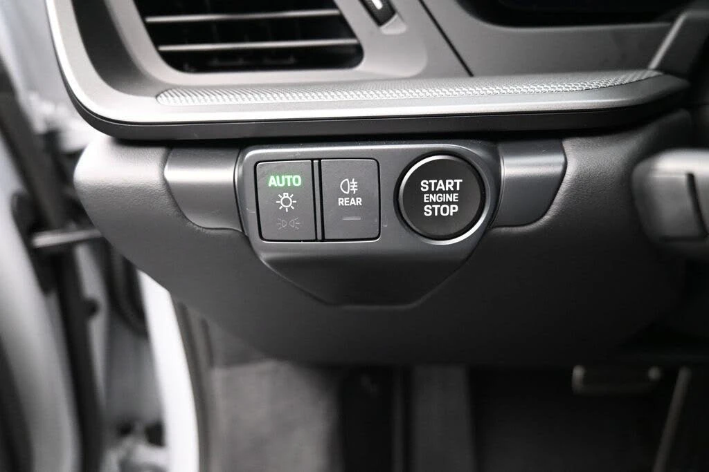 2025 Porsche 992 Carrera S - Image 19 of 31