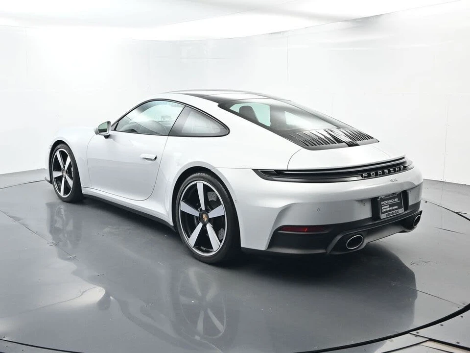 2025 Porsche 992 Carrera S - Image 3 of 31
