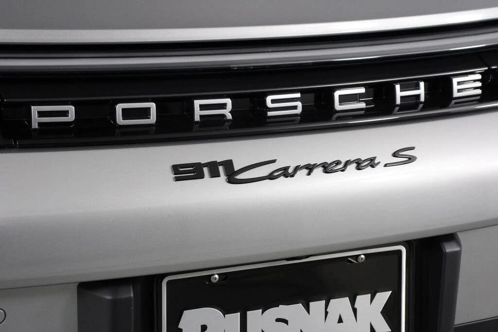 2025 Porsche 992 Carrera S - Image 22 of 31