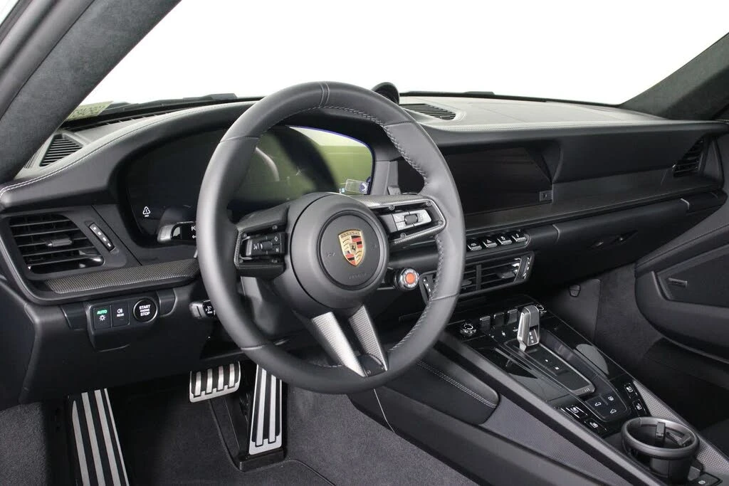 2025 Porsche 992 Carrera S - Image 4 of 31