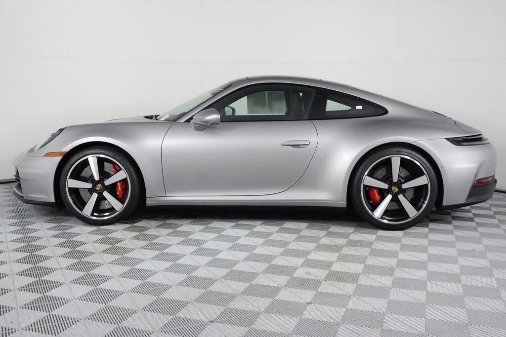 2025 Porsche 992 Carrera S - Image 2 of 31