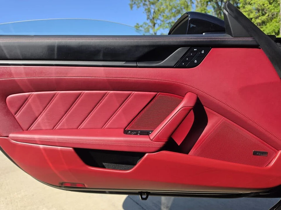 2025 Porsche 992 Carrera S - Image 6 of 27