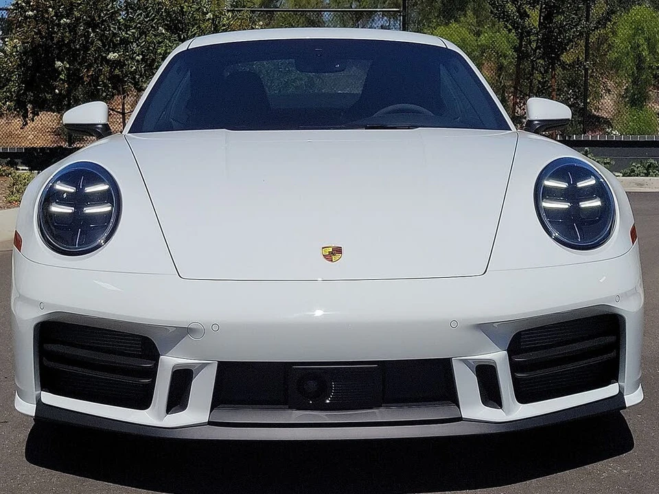 2025 Porsche 992 Carrera S - Image 10 of 31