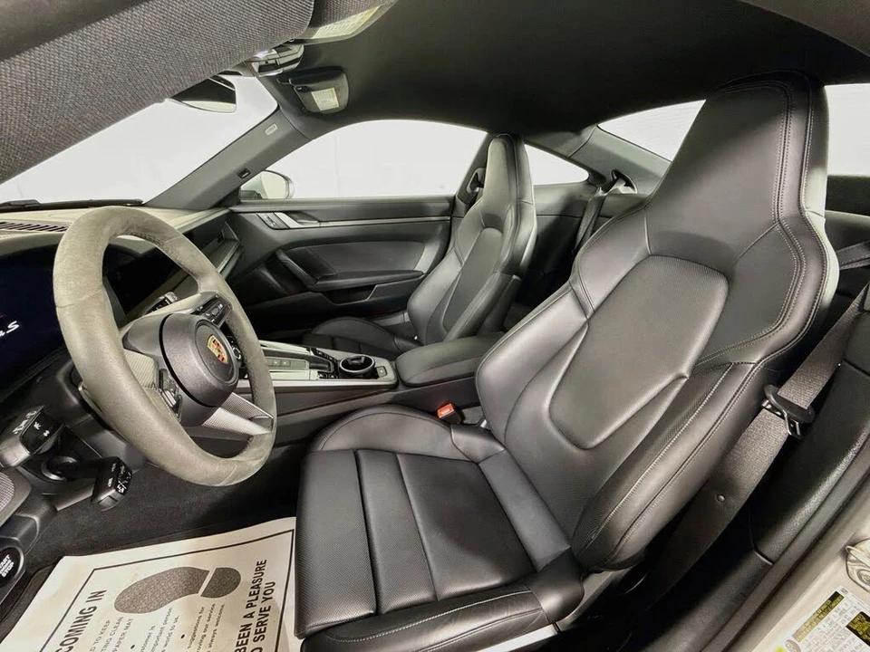 2025 Porsche 992 Carrera S - Image 5 of 29