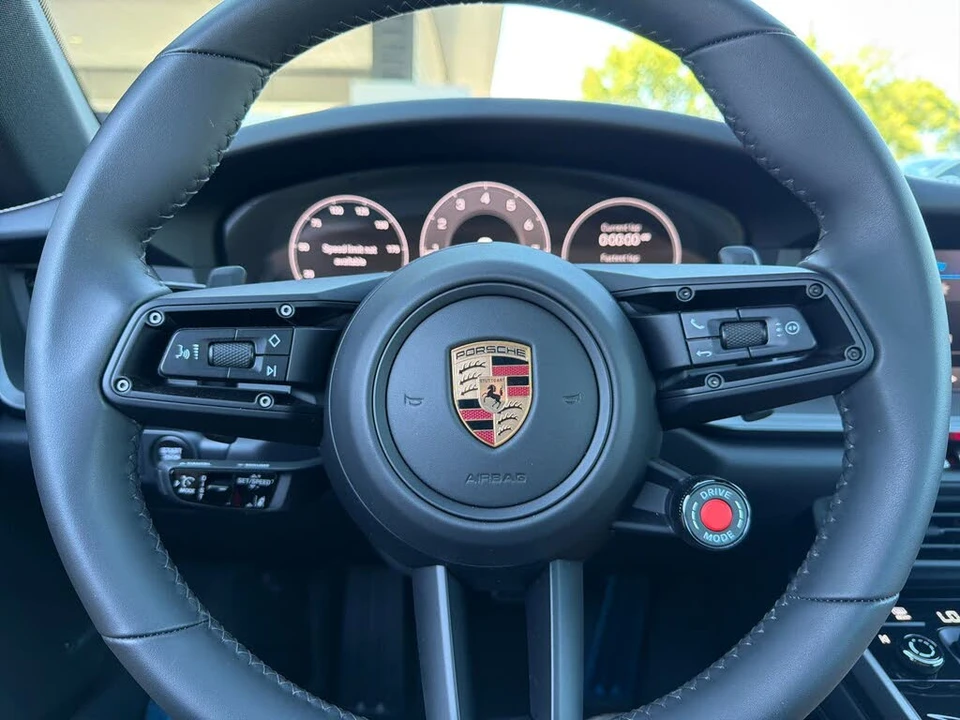 2025 Porsche 992 Carrera S - Image 22 of 28