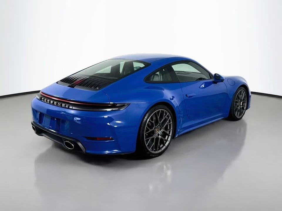 2025 Porsche 992 Carrera S - Image 9 of 26