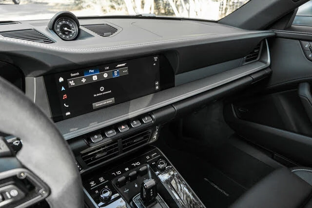2025 Porsche 992 Carrera S - Image 21 of 31