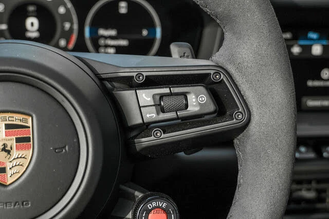 2025 Porsche 992 Carrera S - Image 20 of 31