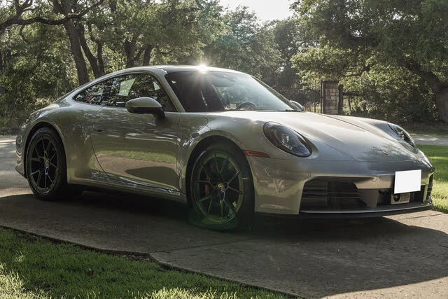 2025 Porsche 992 Carrera S - Image 12 of 31