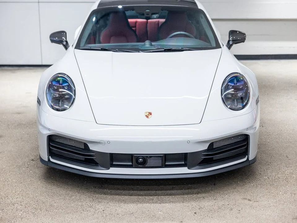 2025 Porsche 992 Carrera S - Image 8 of 31