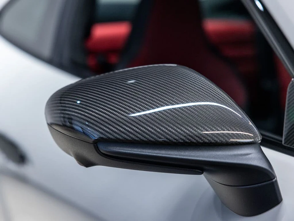 2025 Porsche 992 Carrera S - Image 12 of 31