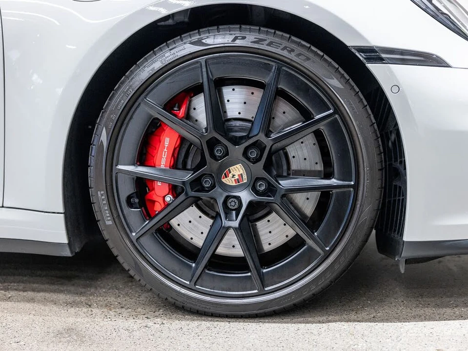 2025 Porsche 992 Carrera S - Image 21 of 31
