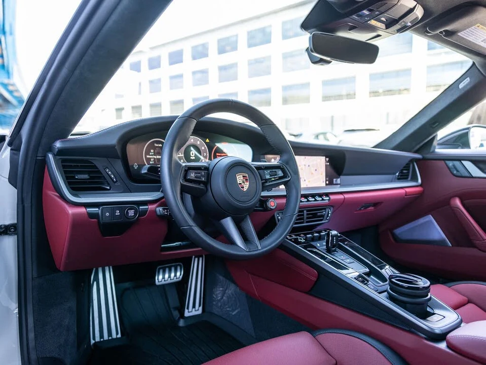 2025 Porsche 992 Carrera S - Image 4 of 31