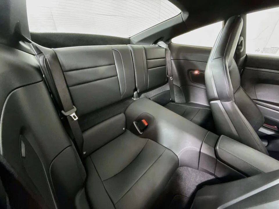 2025 Porsche 992 Carrera S - Image 25 of 31