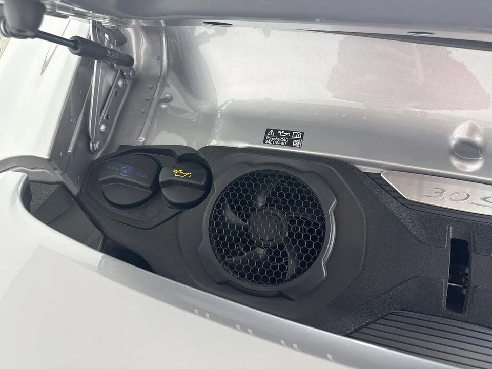 2025 Porsche 992 Carrera S - Image 28 of 31