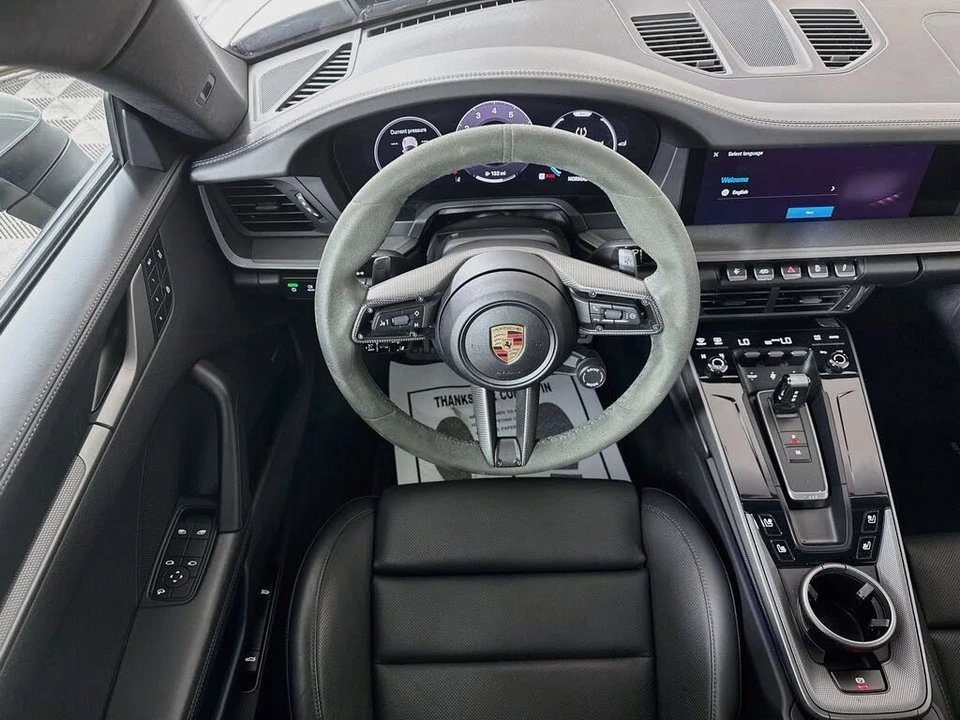 2025 Porsche 992 Carrera S - Image 22 of 31