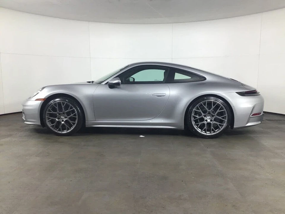 2025 Porsche 992 Carrera S - Image 2 of 7